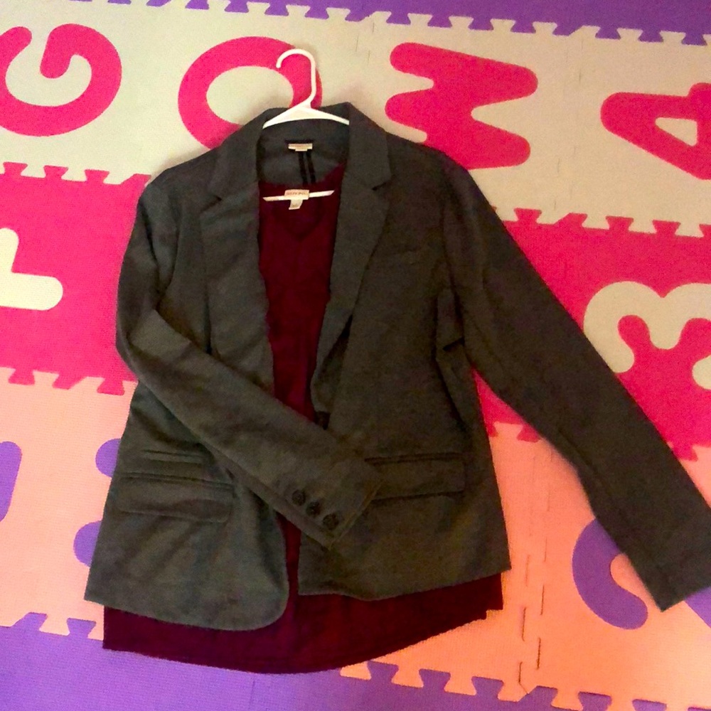 Gray blazer